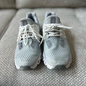 OC cloudswift women’s size 7.5